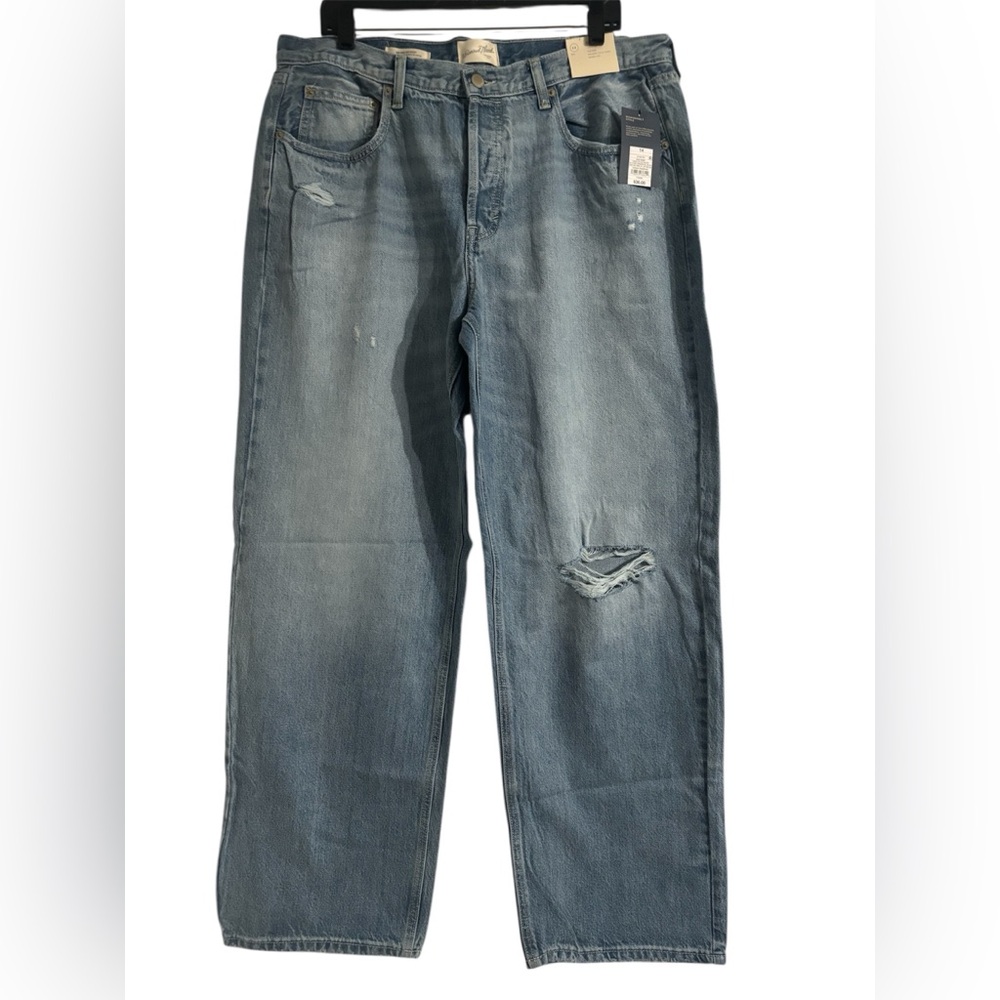 Universal Thread Women's Mid-Rise 90's Baggy Jeans Blue Distressed Size 14